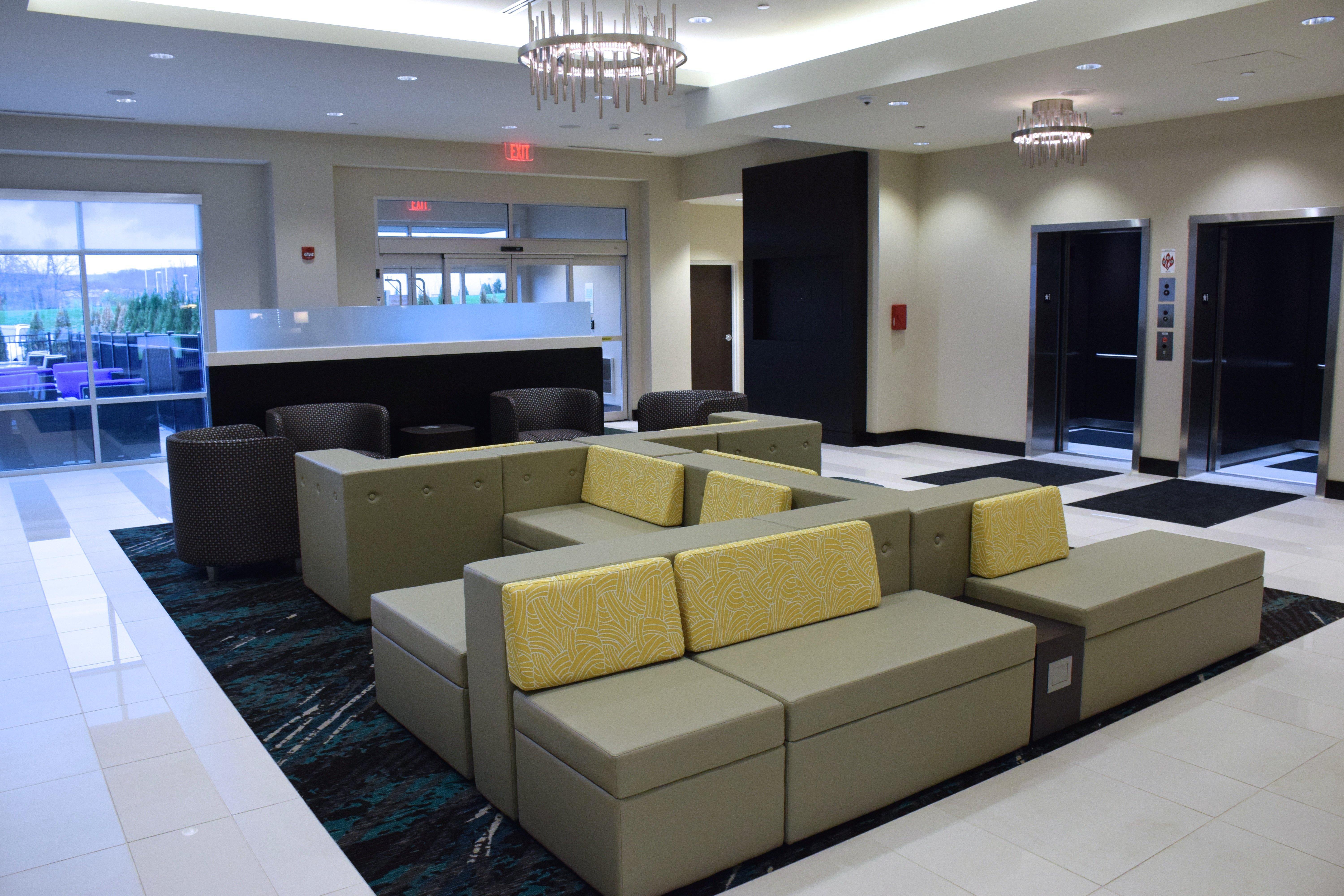 Holiday Inn Cincinnati North West Chester By Ihg Esterno foto