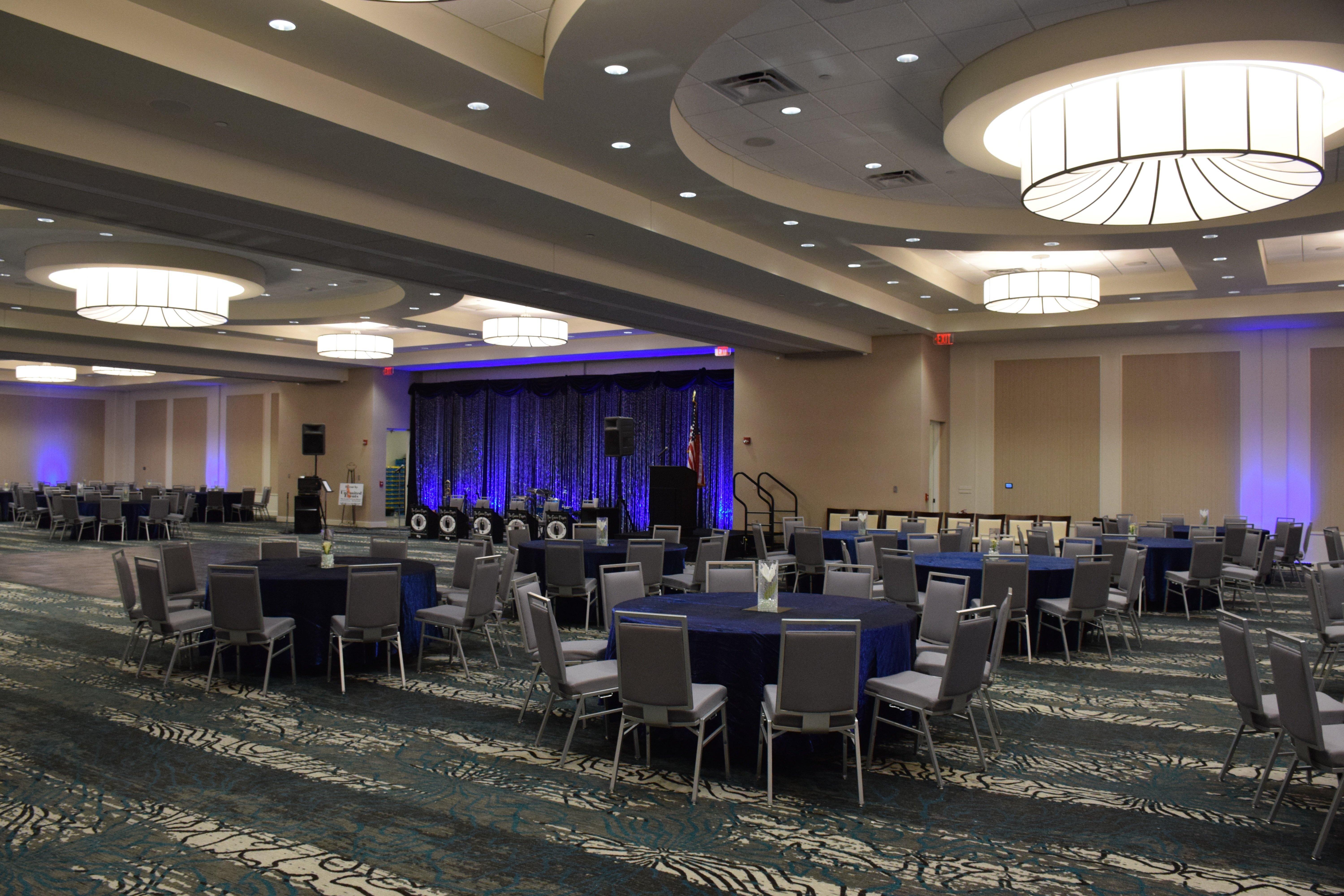 Holiday Inn Cincinnati North West Chester By Ihg Esterno foto